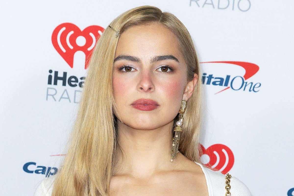 10 nu ca si tre dang thong tri playlist va bang xep hang toan cau hinh anh 9