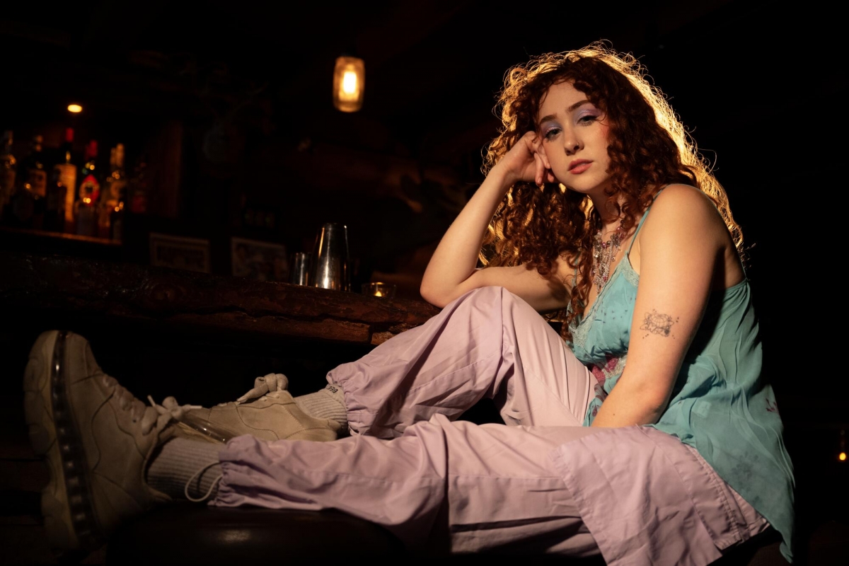 10 nu ca si tre dang thong tri playlist va bang xep hang toan cau hinh anh 4