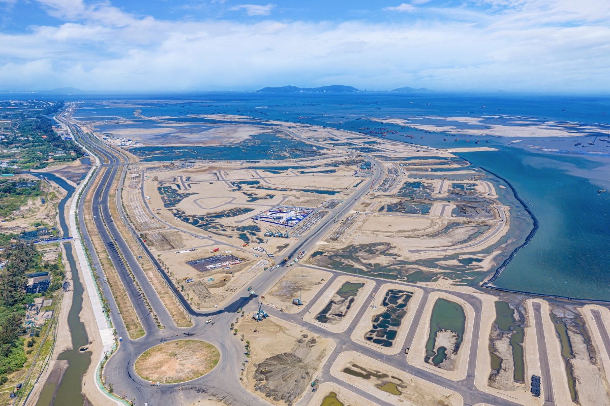 Siêu đô thị Vinhomes Green Paradise Cần Giờ (TP.HCM) sau gần 1 năm khởi công, minh chứng cho năng lực thi công thần tốc của Vinhomes. Ảnh: Vinhomes.